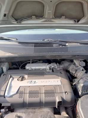 A picture of Hyundai Tucson 4Plug Going for 4 6m Serious buyers Location