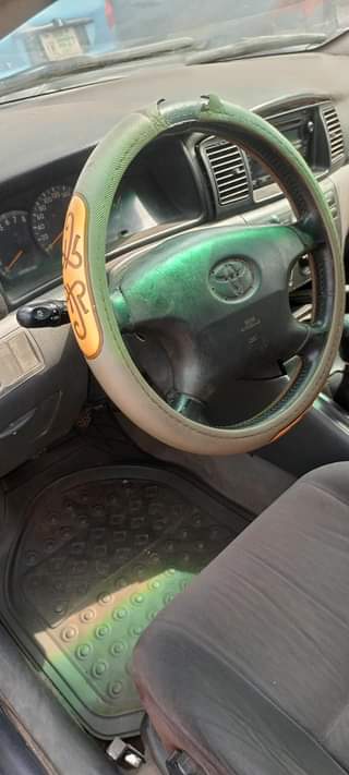 A picture of Toyota Corolla 2004 Model bank type