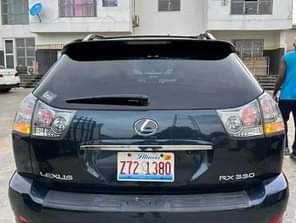 A picture of FOREIGN USED 2005 LEXUS RX330 Infotainment System Reverse Camera Navigation