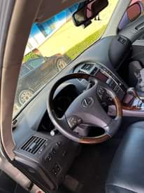 A picture of 2011 12 Es350 Lexus tokunbo full option for sell price