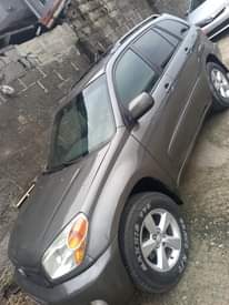 A picture of Rav4 05 model