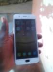 A picture of Oppo f1s 32gb 3gb ram small crack working fine