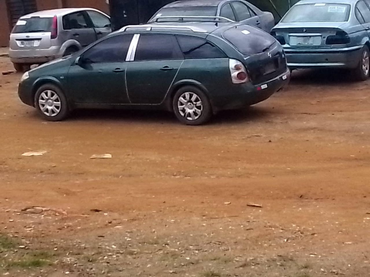 A picture of Nissan primera 04 model for sale buy and drive nothing