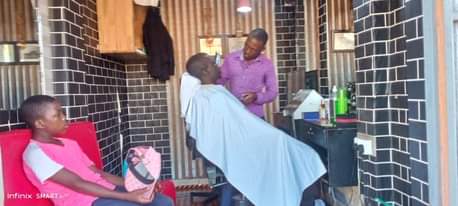 A picture of Saloon for sale in nansana town busubuzi deal with everything