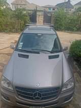 A picture of 2007 Mercedes benz ML 350 Ml