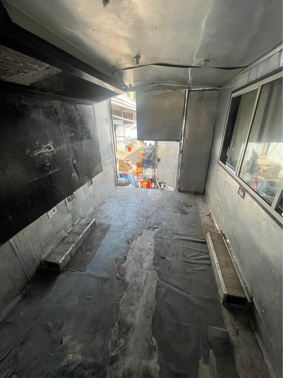 A picture of FOOD TRAILER FOR SALE 