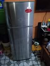 A picture of Nauza frij yangu boss litre 202 offer Lak 330k