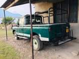 A picture of Land rover 109