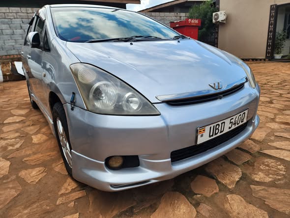 A picture of Toyota wish
