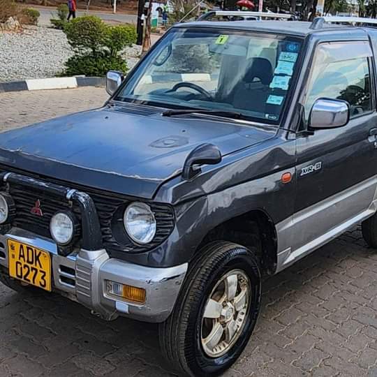 used mitsubishi pajero