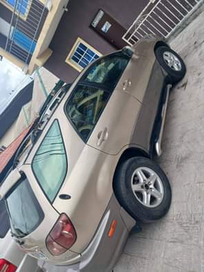 A picture of RX 300 in good condition engine gear and A C