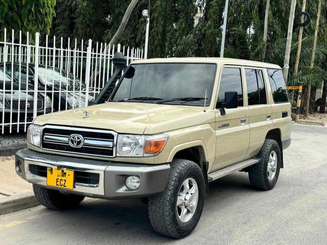 toyota land cruiser