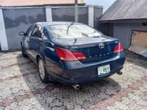 A picture of NEATLY USED 2006 TOYOTA AVALON LIMITED