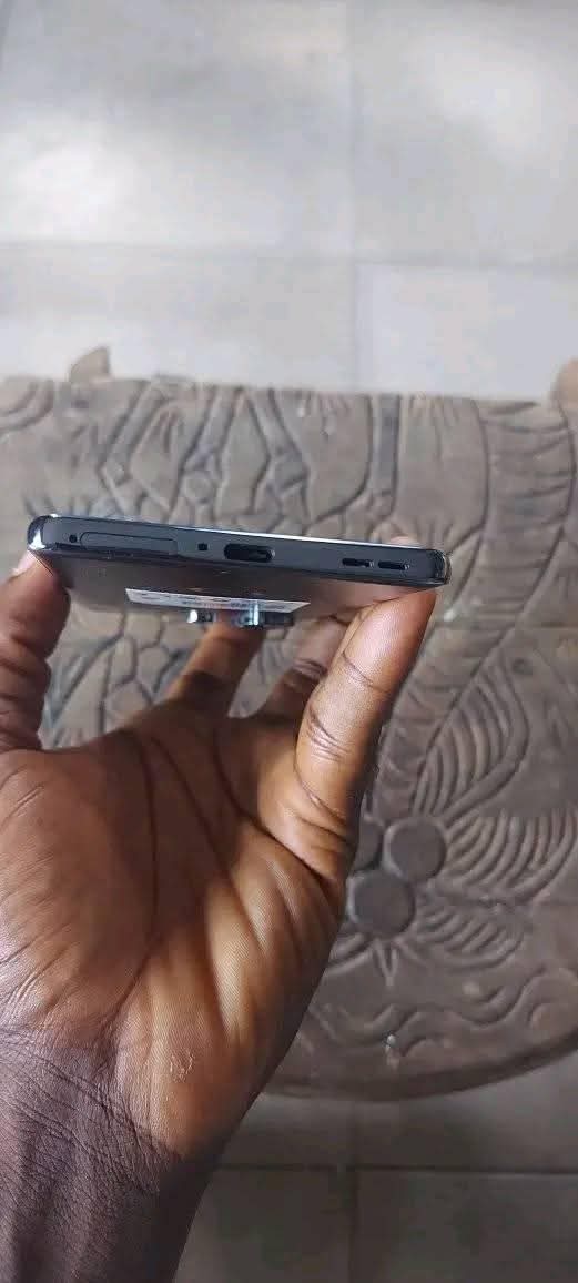 A picture of ITEL S25 ULTRA