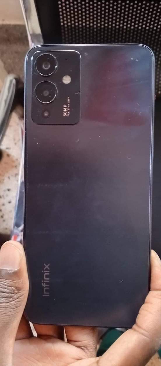 A picture of Infinix Note 12 i