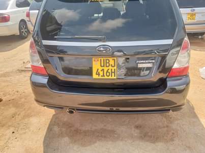A picture of SUBARU CROSS