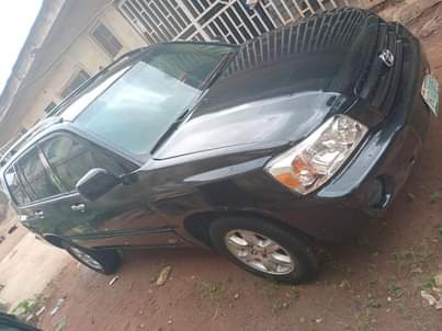 A picture of Toyota Highlander Clean and sharp. Perfectly working with Chilling AC.
