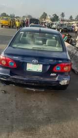 A picture of Toyota Corolla 04 08064016002