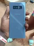 A picture of Samsung note 8