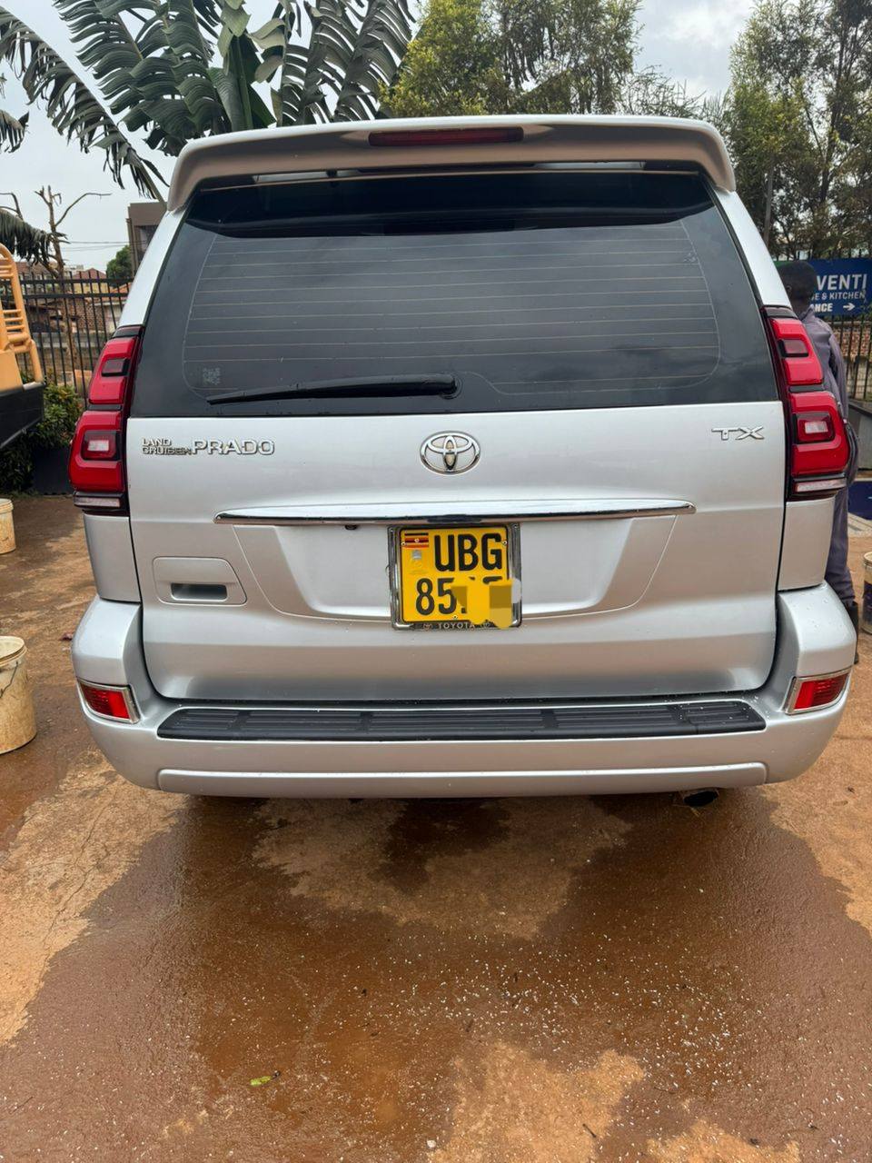 A picture of TX PRADO UBG PRICE 75M WSTUP0759539100 CALL0776717226