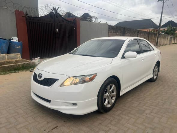 A picture of Toyota Camry SE 2008 Unregistered