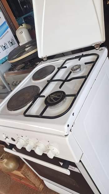 A picture of Cooker