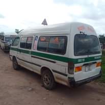 A picture of Toyota hiace milion 6.8 Ipo mwanza Manual 3L Engine 0784857610