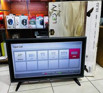 A picture of LG 32 inch Digital TV