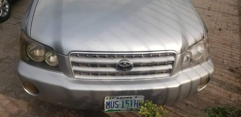 A picture of Toyota Highlander 2003