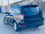 A picture of SUBARU FORESTER