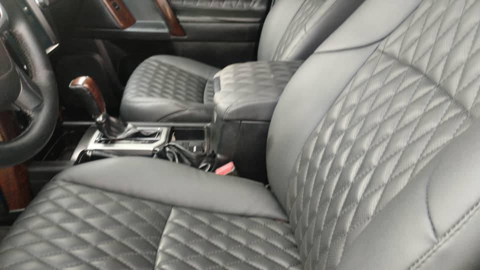 A picture of TOYOTA LAND CRUISER PRADO