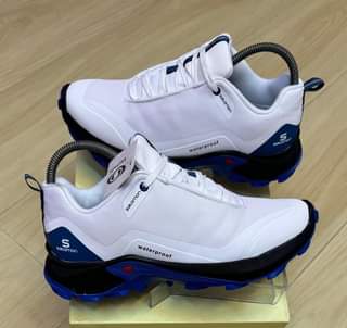 A picture of SALOMON WATERPROOF
