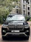 A picture of V8 195m 2013 Diesel 0705132341 0779520065