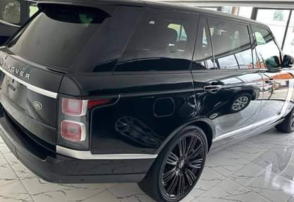 A picture of RANGE ROVER AUTOBIOGRAPHY Super Fullest Option Model 2021 Price 168M