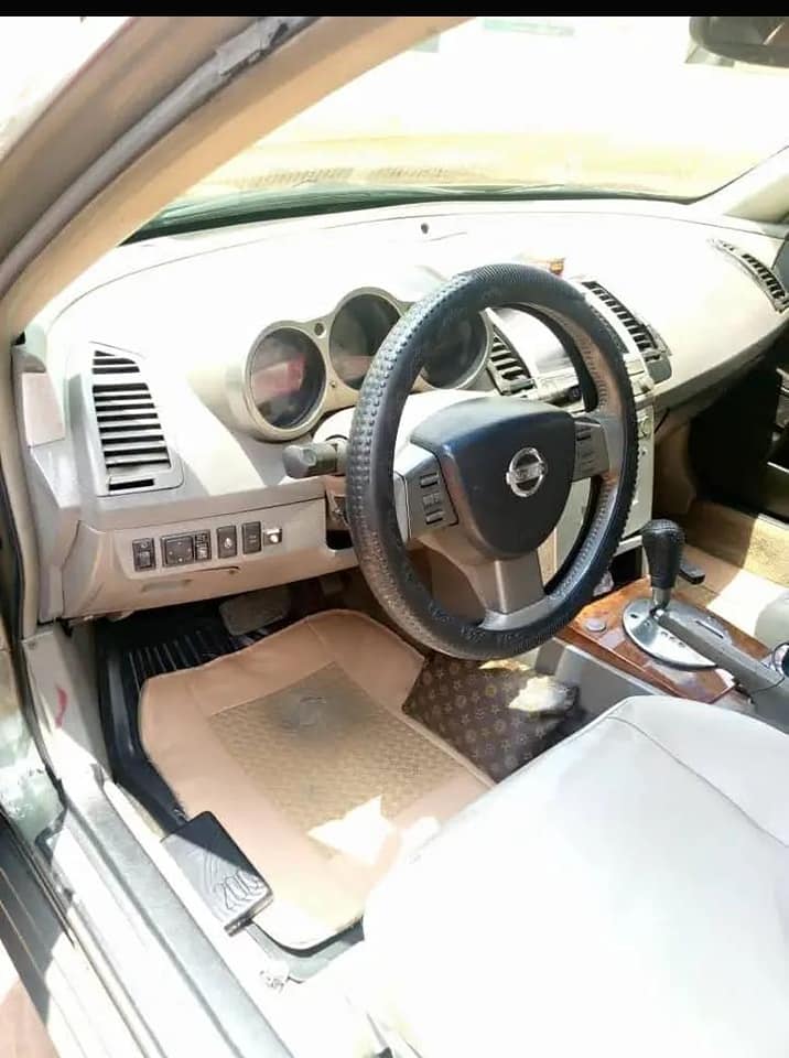 A picture of Urgent sale.. Nissan