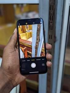 A picture of Iphone x