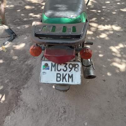A picture of BOXER BM 150 NYEUSI
