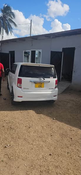 A picture of Rumion Price 15 8M Gari kali sana