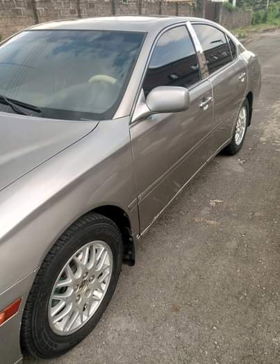 A picture of Takas Motors 07060931241 Premium meets Luxury Sharp Lexus Es 330