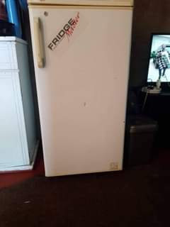 classifieds/fridges