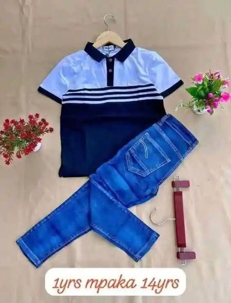 A picture of Kids jeans