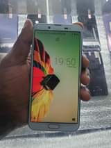 A picture of SHARP AQUOS SHV43