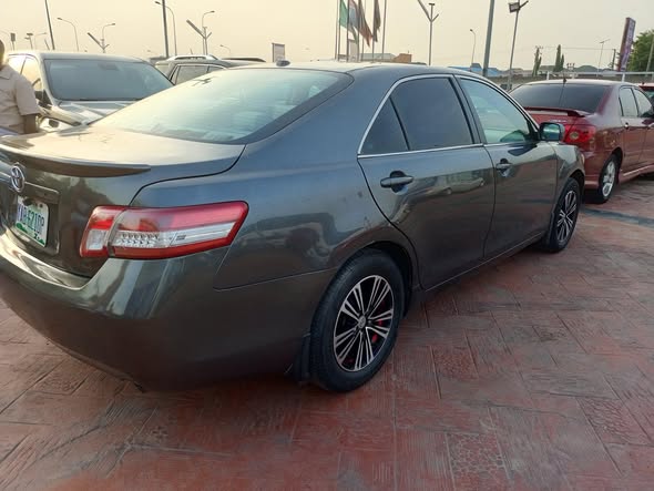 A picture of 2010 Toyota camry