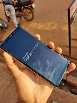 A picture of Samsung galaxy Note 8