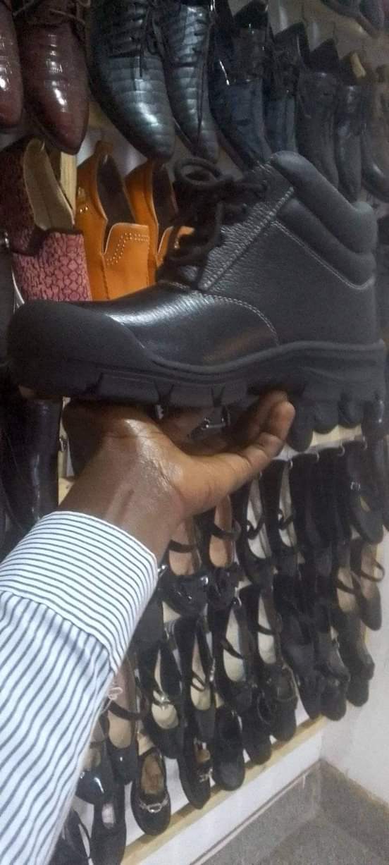 A picture of Safety boot