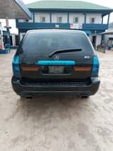 A picture of Acura MDX 05 Engine Gear Ac chilling Very clean interior