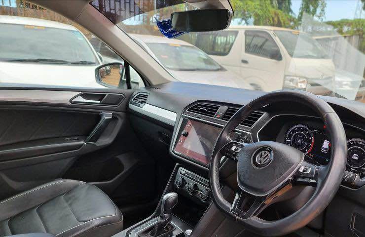 A picture of 2018 VOLKSWAGEN TIGUAN 2.0 TSI0765424123 0709446672