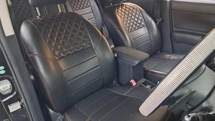 A picture of 2010 TOYOTA RUMION OLD MODEL Automatic