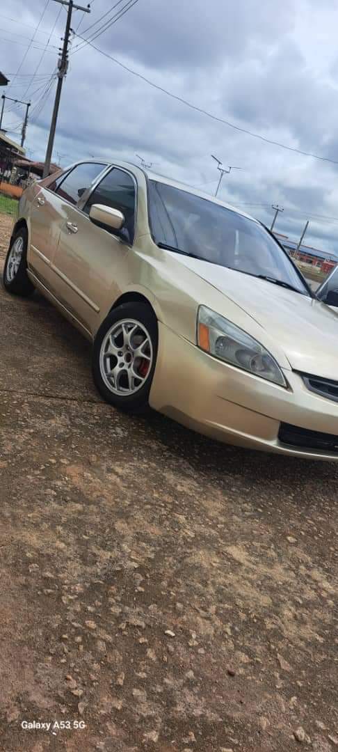 A picture of FOR SALE TWO UNITS OF SHARP HONDA ACCORD EOD BUY
