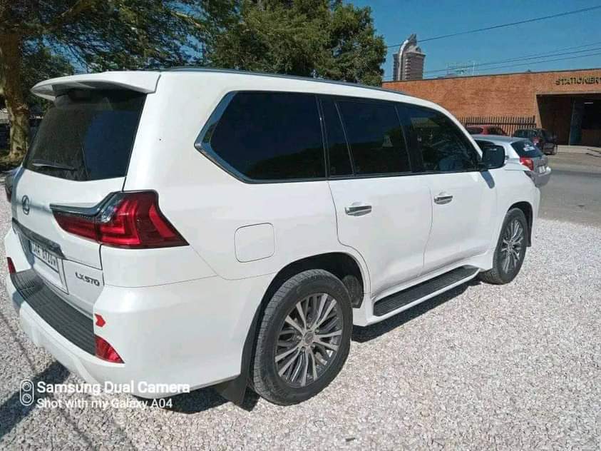 lexus